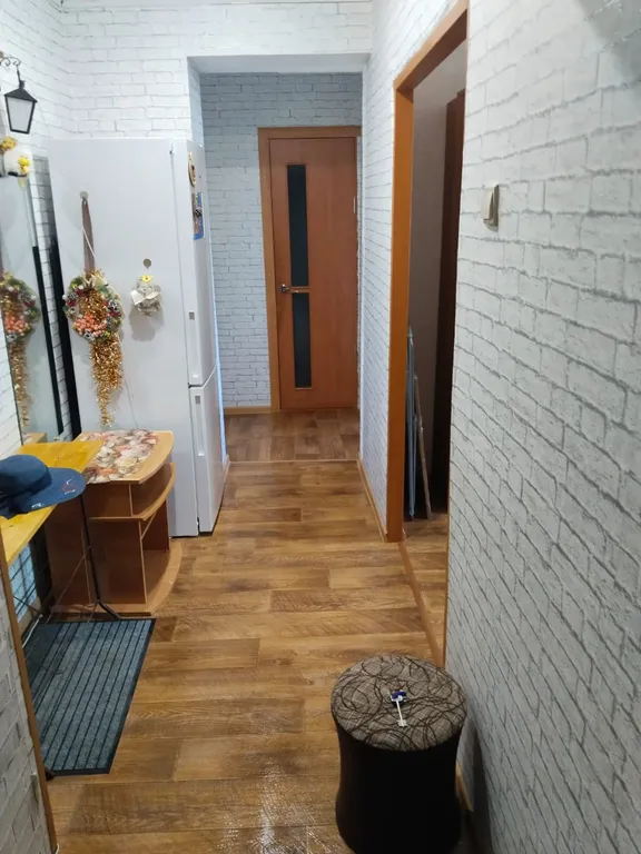 Двухкомнатная квартира недалеко от города