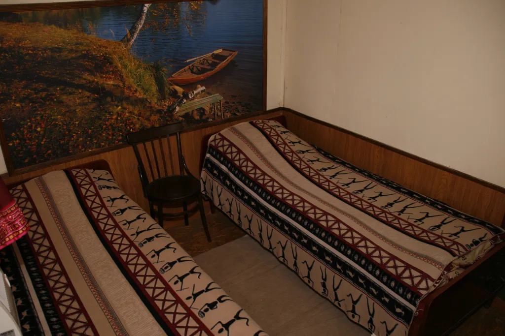 Квартира Двухместный летний номер с общим душем и туалетом — аренда посуточно в Ростов Великий