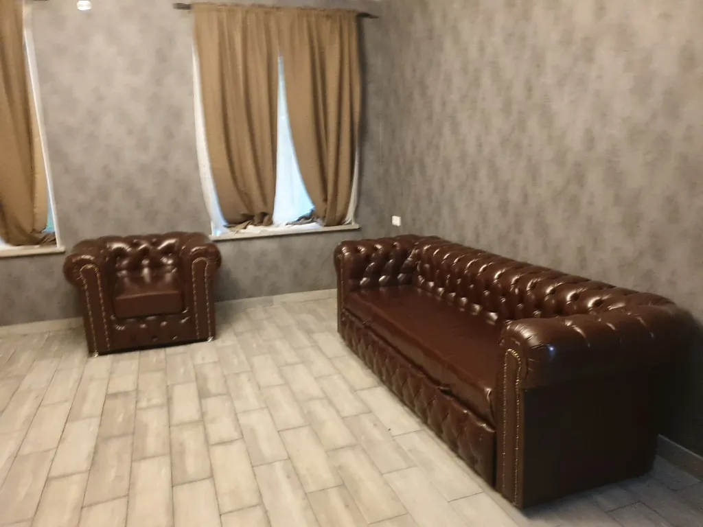 Белоснежная веранда и усадьба