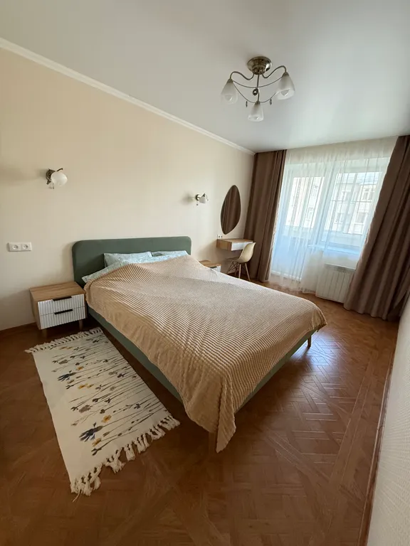 3 комнатная квартира недалеко от исторического центра