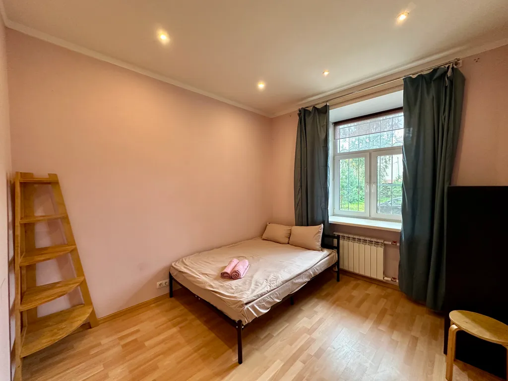 Большая квартира с парковочным местом на волжской набережной