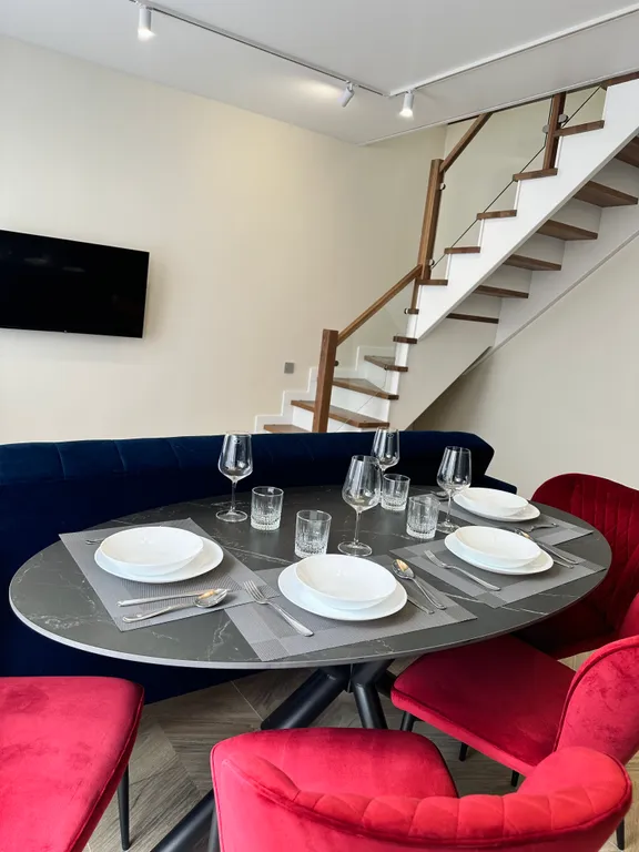 Квартира Дизайнерский апартамент в 2-уровнях в 5 минутах от моря — аренда посуточно в Пионерский