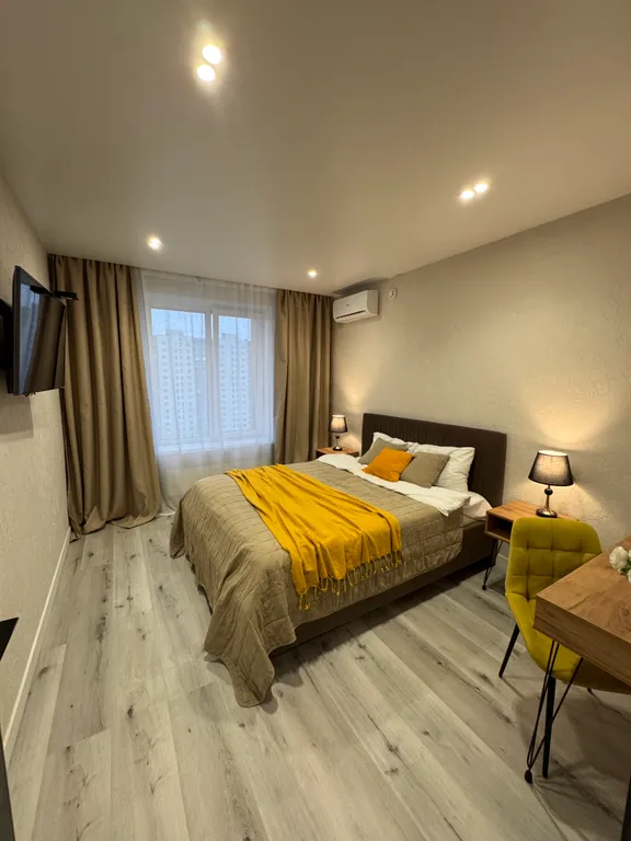 Уютная двухкомнатная квартира на берегу Оби — аренда посуточно в Нижневартовск