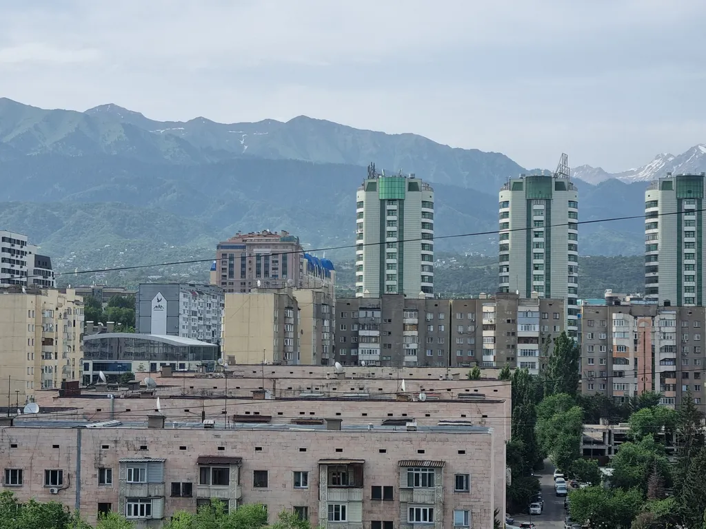 Квартира Отличная квартира для туризма и деловых поездок — Алматы