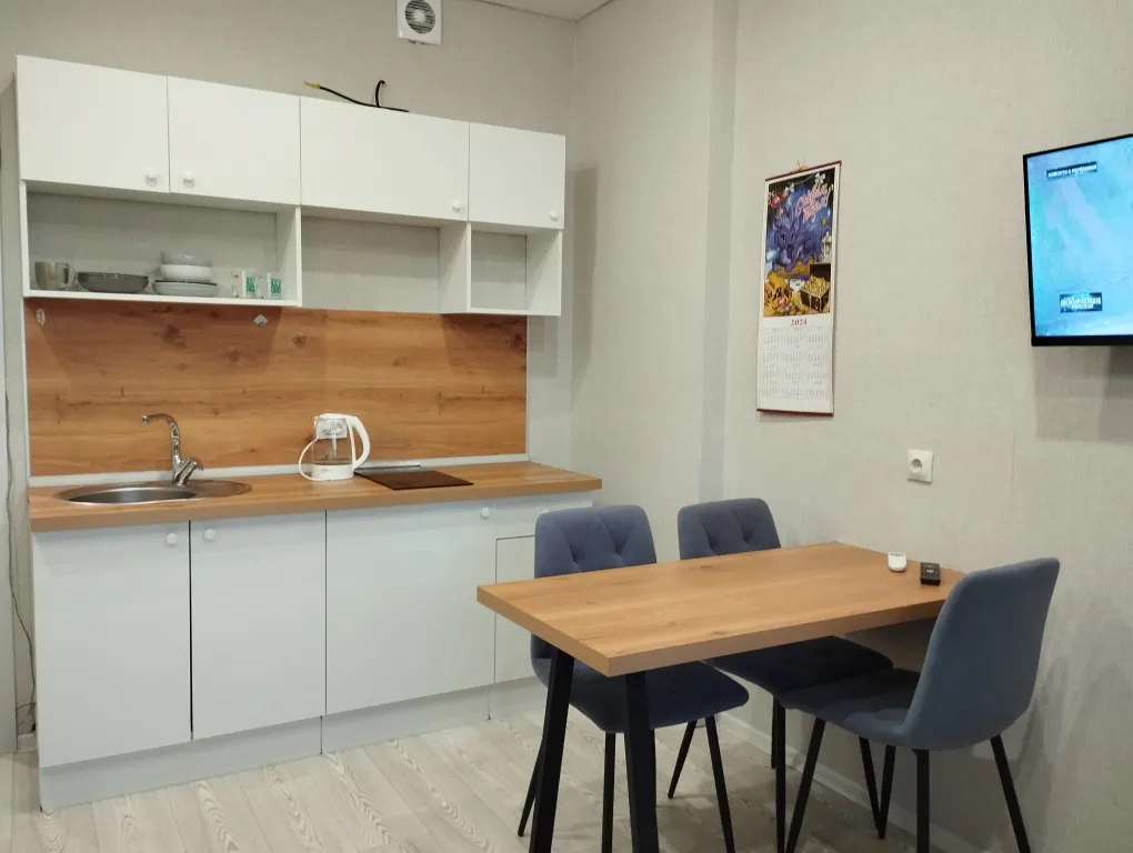 Студия с видом на озеро