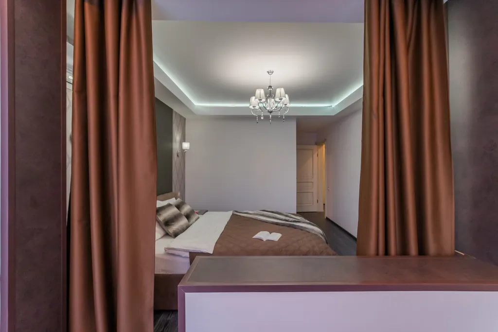 Уютная двухкомнатная квартира рядом с метро и видом на набережную