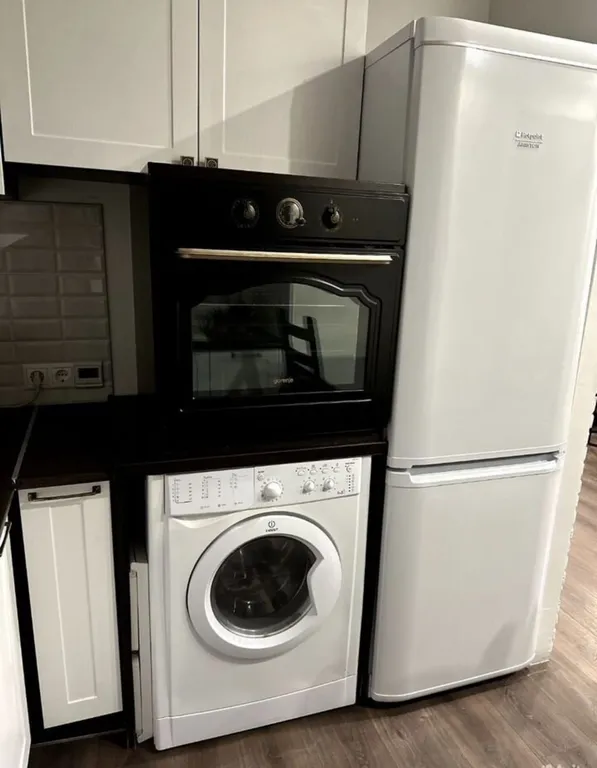 Квартира Квартира в историческом центре Екатеринбурга, двухкомнатная — Екатеринбург