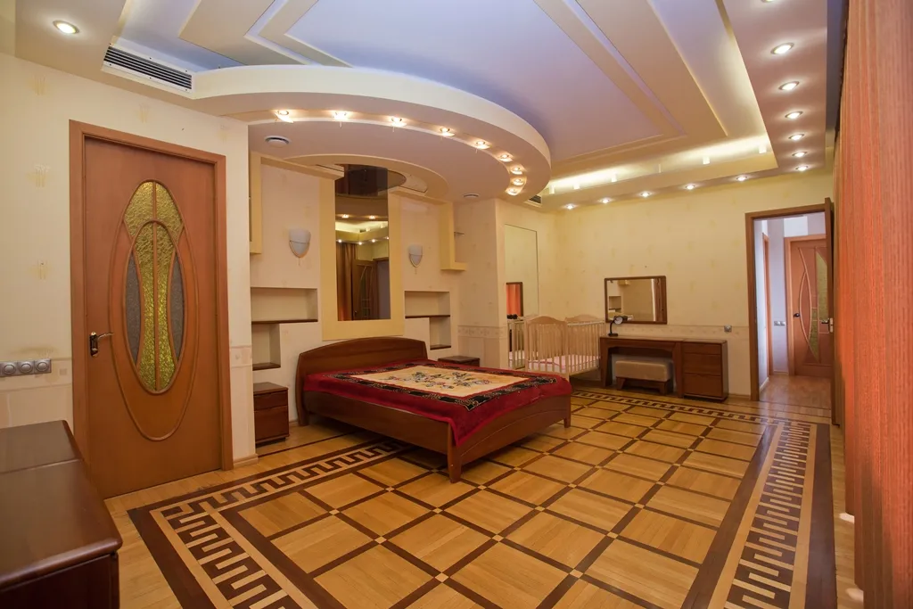 Экслюзивный коттедж с двумя бассейнами