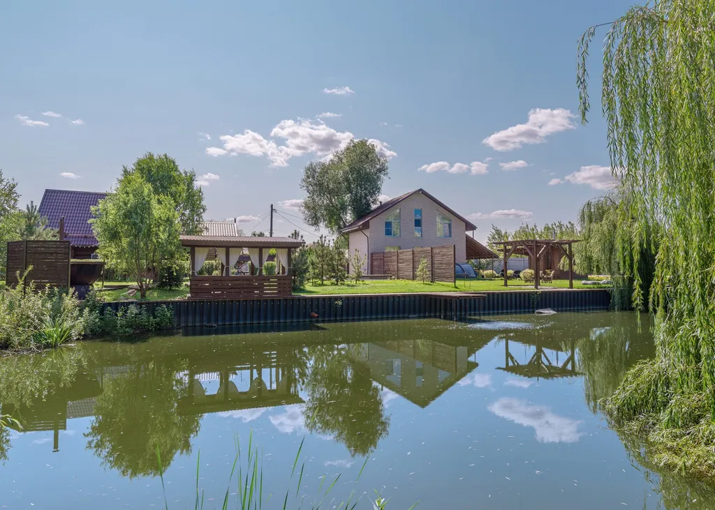 Речной клуб Коттедж Красивый