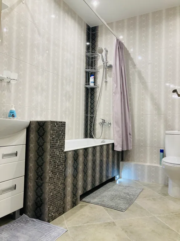 Апартаменты Люкс Венеция в центре Омска.