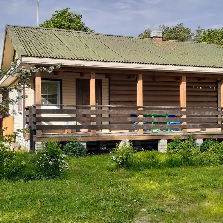 Романтичный домик  для двоих на берегу озера Селигер 24м2