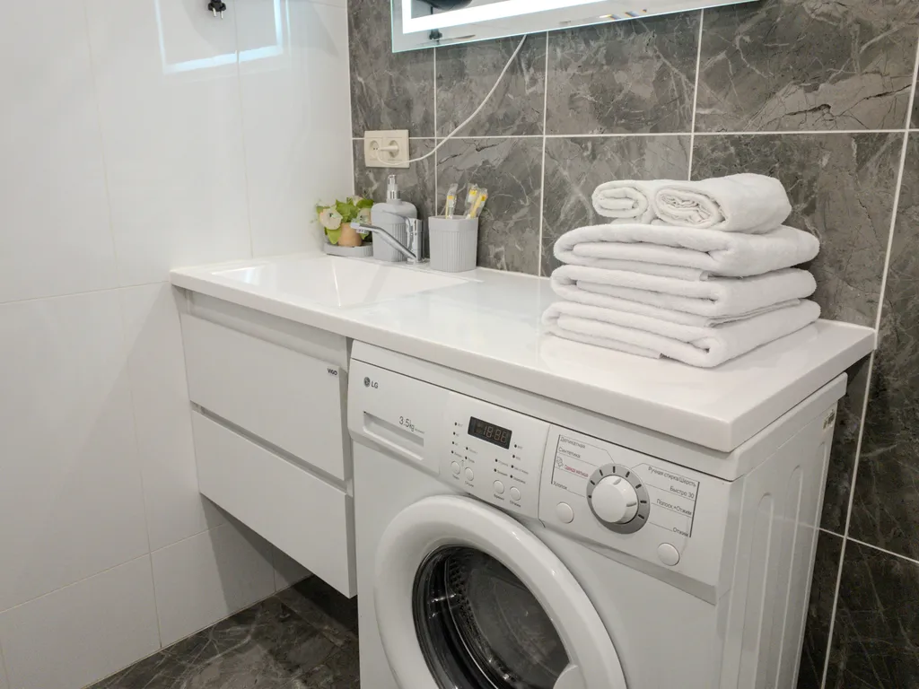 Апартаменты с джакузи и панорамными окнами