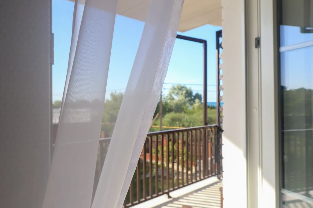 Квартира 2-комнатная Квартира — Кучугуры