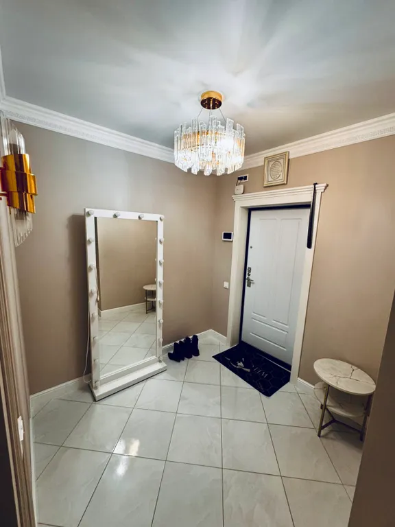 Новая квартира со свежим дизайнерским ремонтом