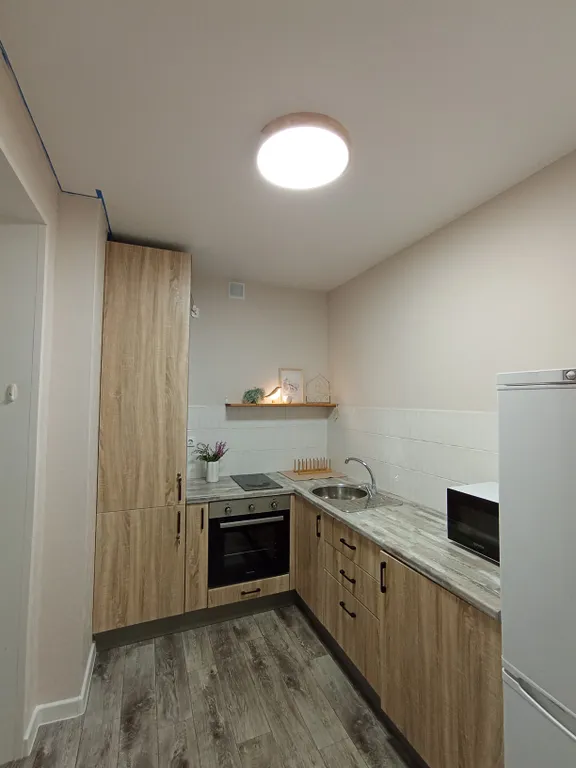 Квартира с видом на железнодорожный вокзал