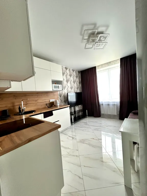 Видовая однушка в центре с шикарным видом на город