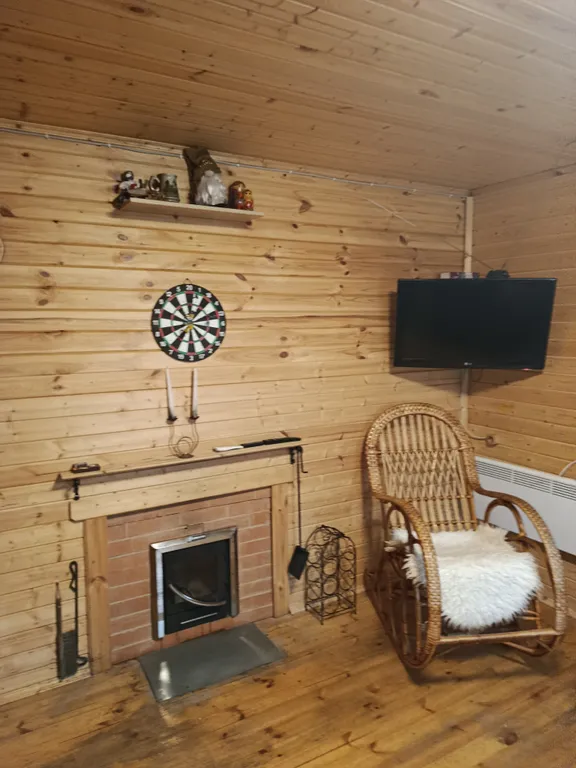 Гостевой дом с баней и Сибирским банным чаном на берегу озера Званское