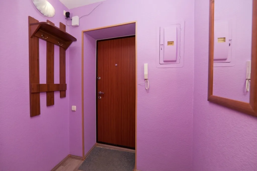 Квартира Двухкомнатная квартира в центре рядом с метро Геологическая — Екатеринбург