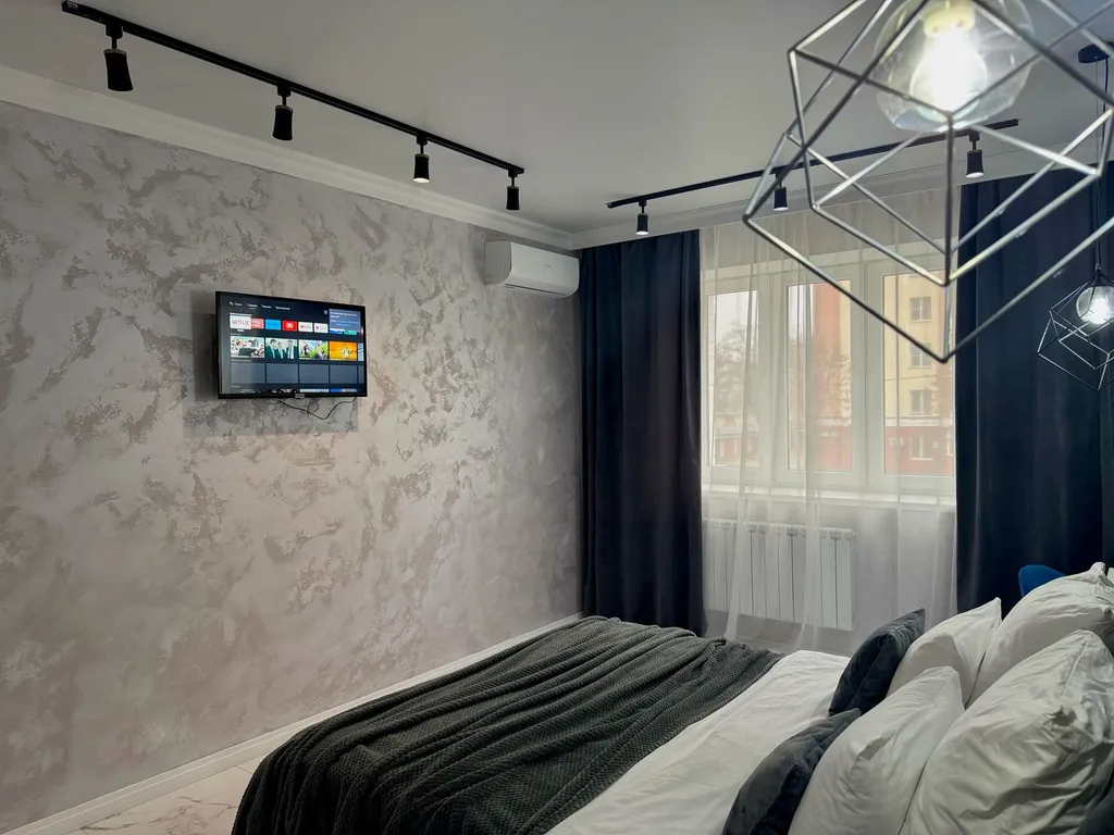 Апартаменты авроратзакрытая парковка, новый ремонт