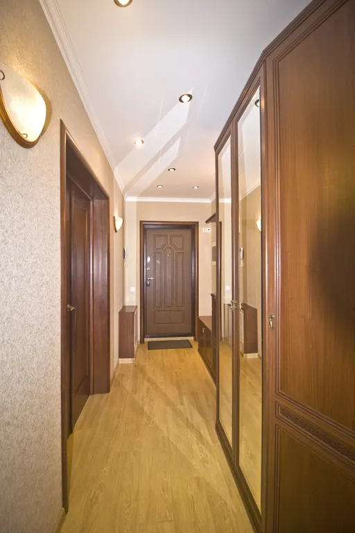 Большая двушка с отдельными комнатами и балконом