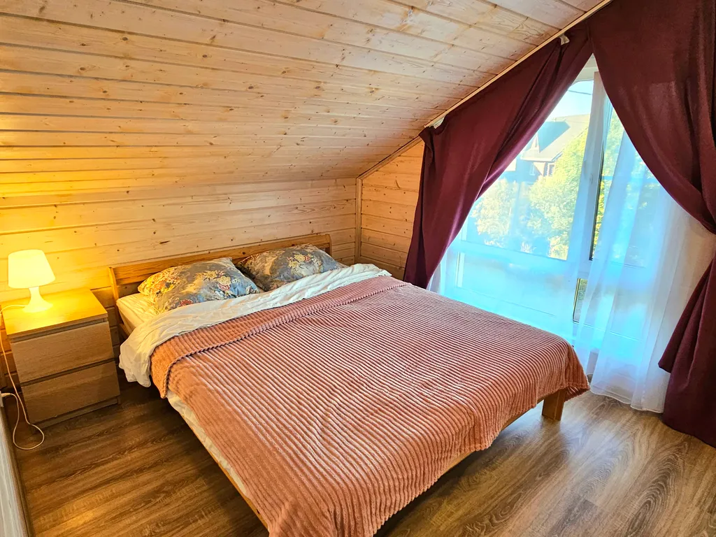 Коттедж Дом с баней и горячим чаном рядом и Игорой 2 — Снегиревка