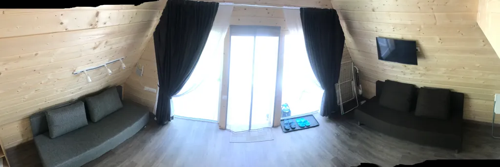 Современный четырехместный А-фрейм