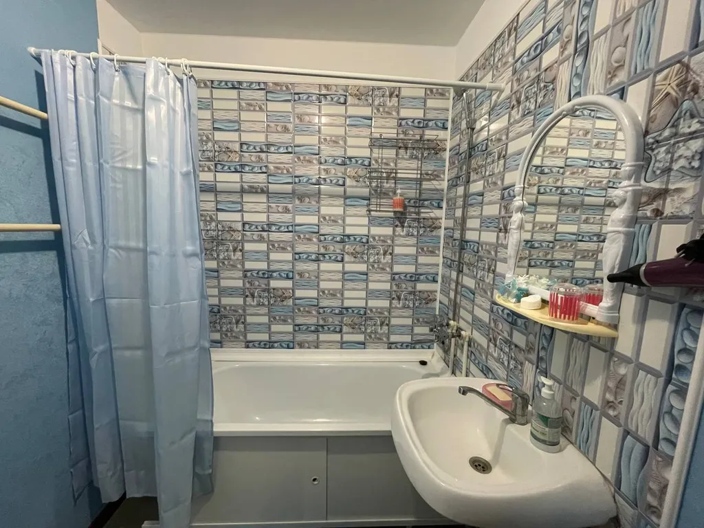 Хорошая двушка, с шикарным вечерним видом на весь город