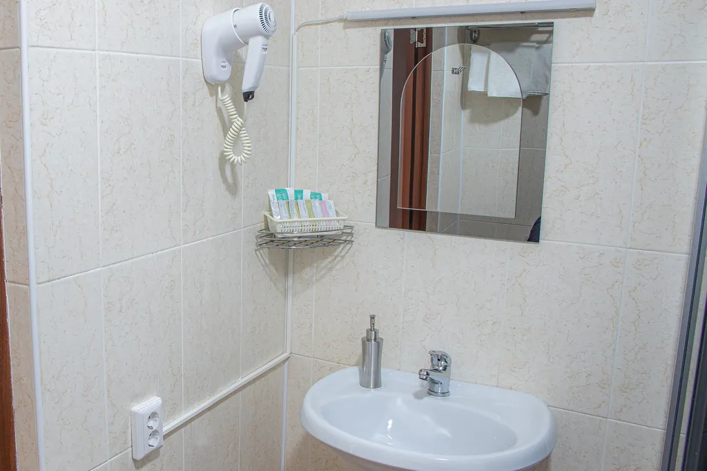 Двухместный номер dbl с диваном