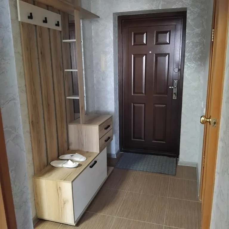 Светлая чистая квартира в тихом районе