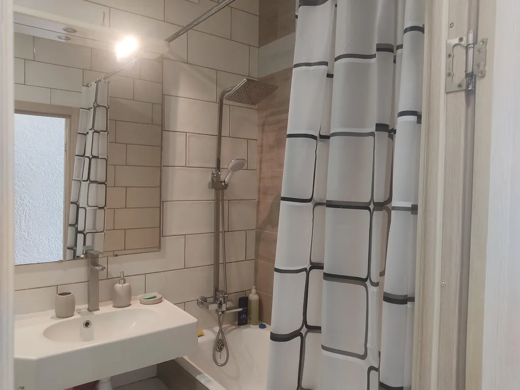 Просторная двухкомнатная квартира в центре города