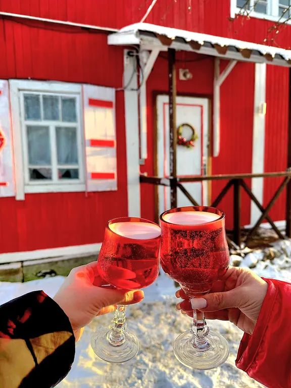 Алая дача с баней