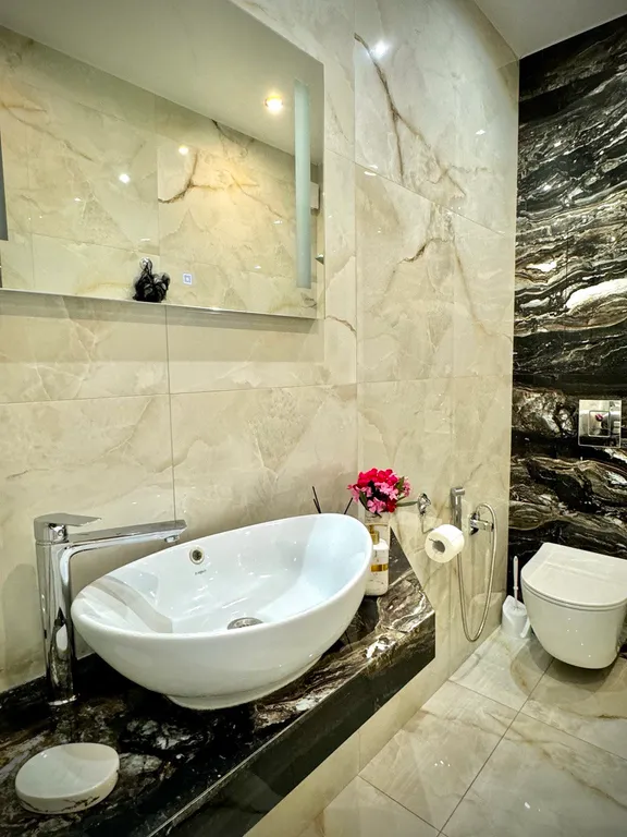 Полифункциональная, двухкомнатная квартира в самом центре