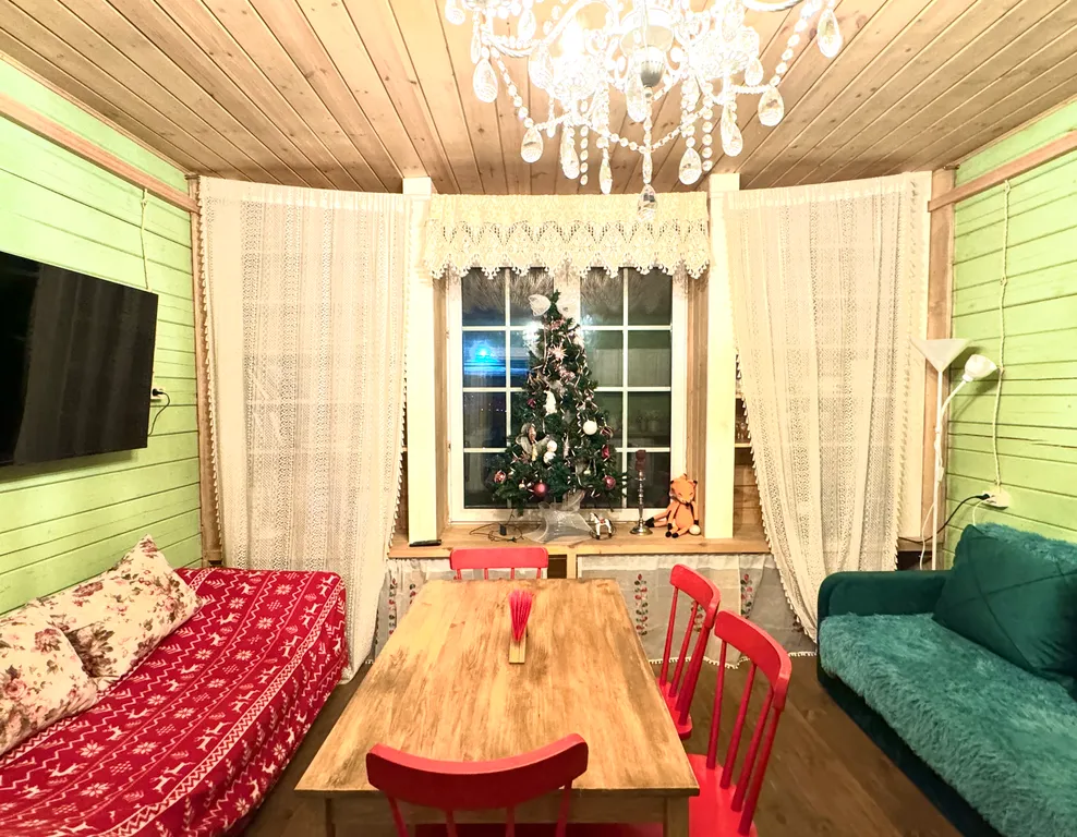 Дом-сказка Прованс с баней и Дедом Морозом