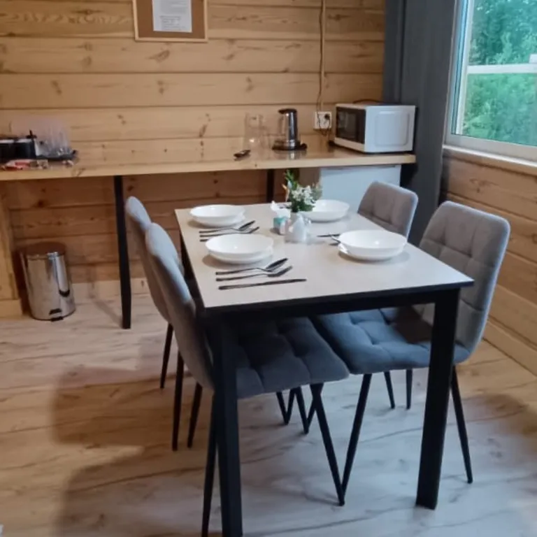 Дома для отдыха "Ипиней" С видами на домашние вулканы, город и Бухту