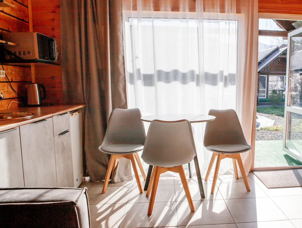 Домики в сердце Алтая