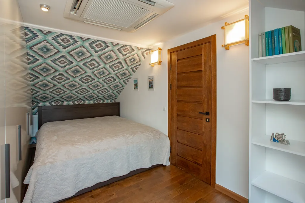 Вилла дзен с ванной спа и террасой с видом на сад