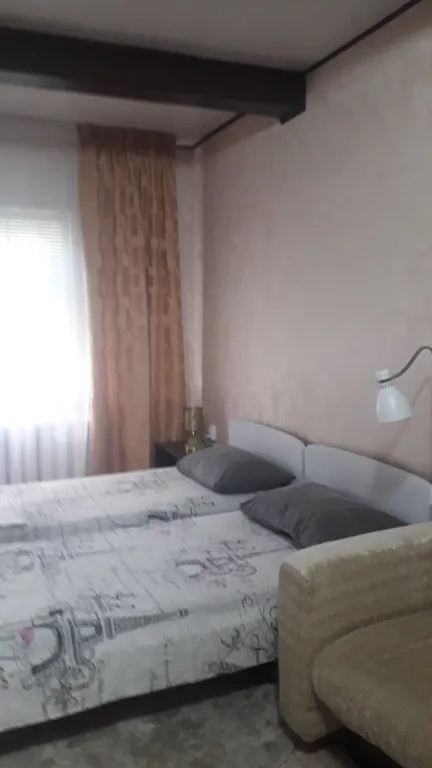 Дом с видом на лес недалеко от озера