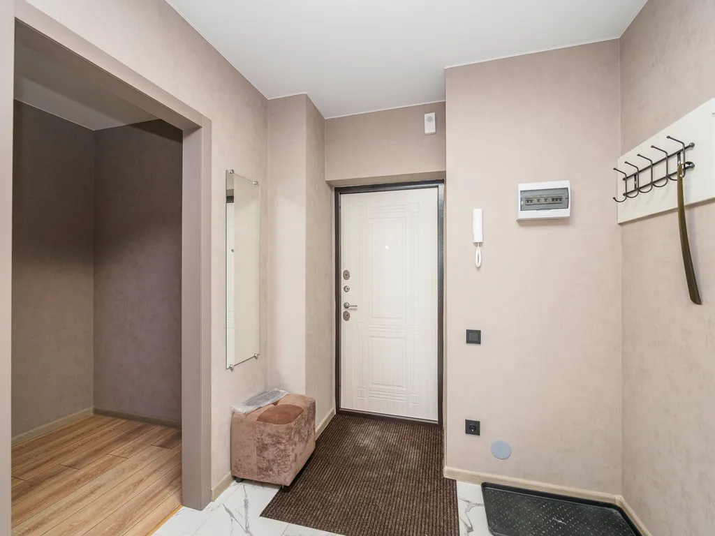 Квартира Уютные апартаменты в центре левого берега Иртыша — Омск