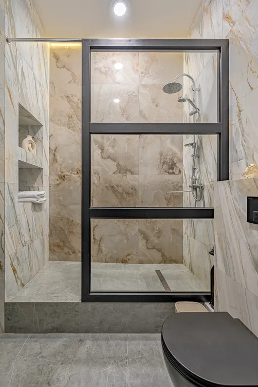 Уютная 2-комнатная квартира в ЖК Изумрудный Бор с собственной террасой