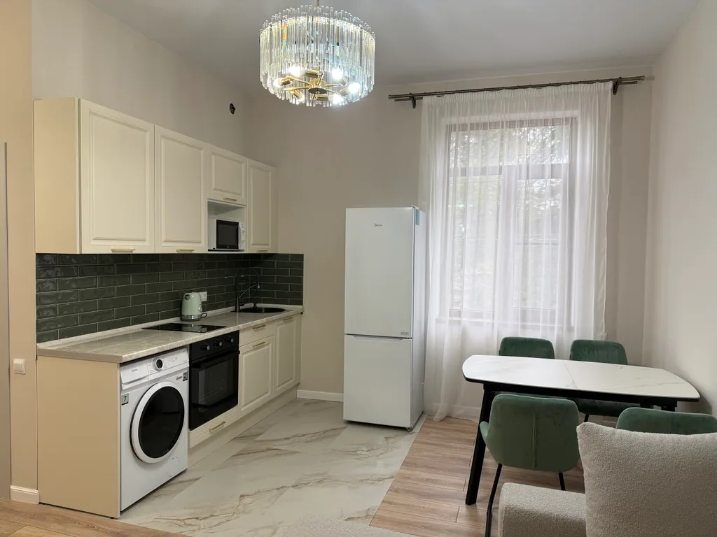 2-х комнатная квартира в центре