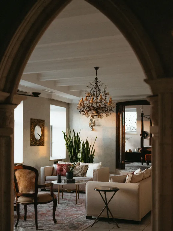 Уникальные апартаменты недалеко от Исаакиевского собора