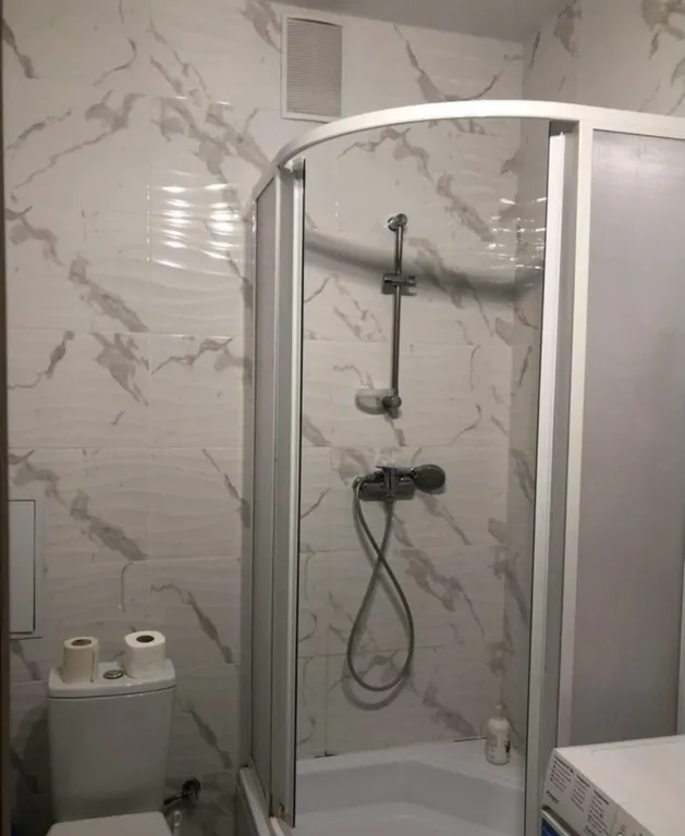 Уютная квартира у озера с видом на лес