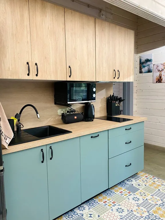 Дом на 6 человек в лесу на берегу озера