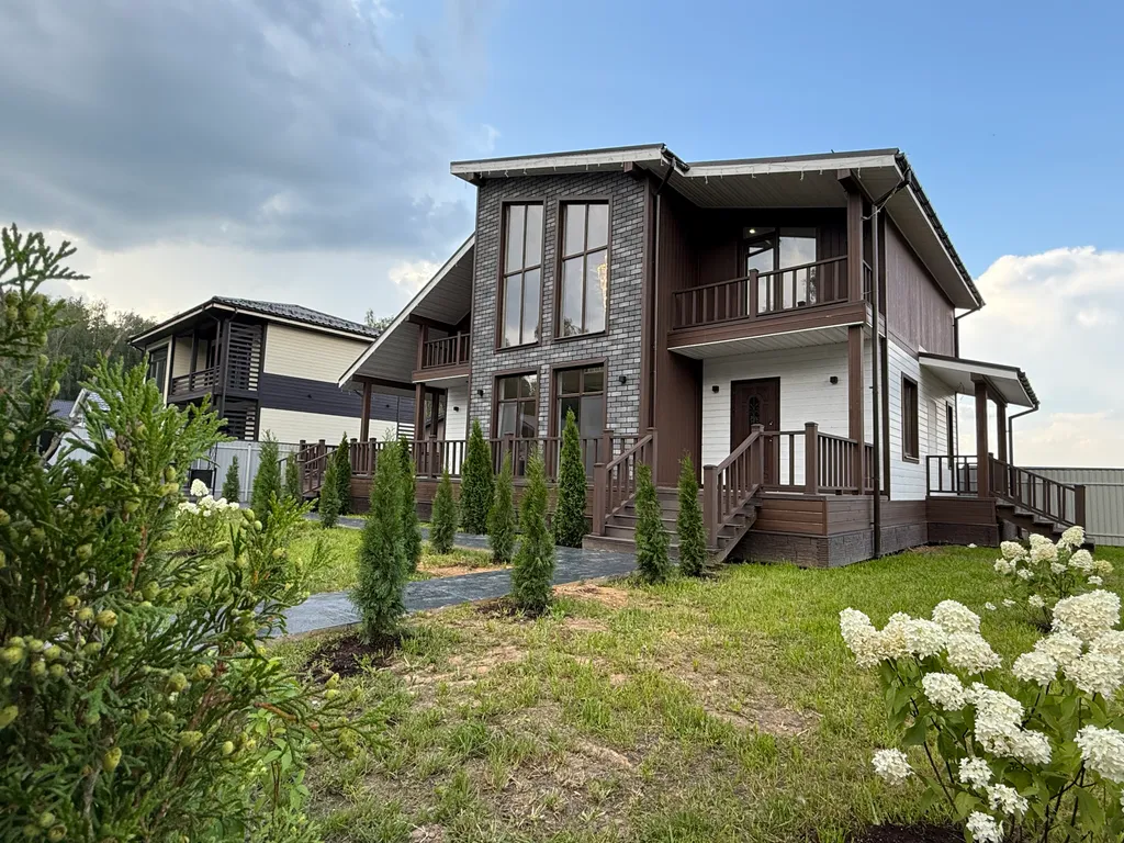 Двухэтажный дом