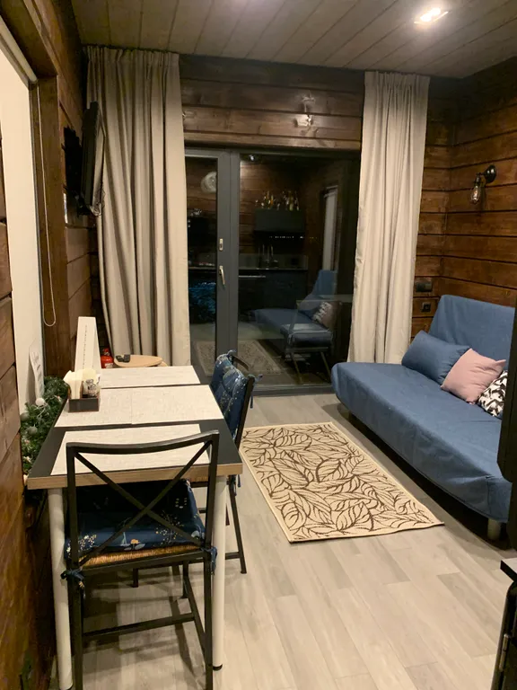 Logma Karelia, современный глэмпинг на берегу озера