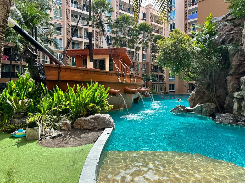 Просторная квартира рядом с пляжем Джомтьен — аренда посуточно в Паттайя