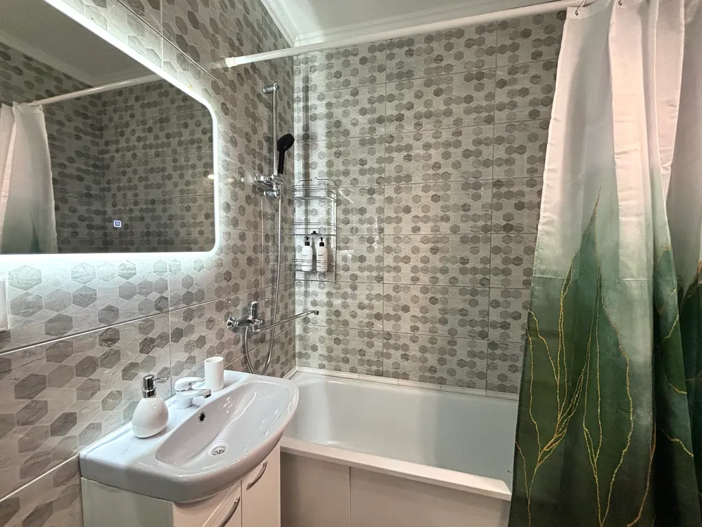 Семейная уютная квартира в центре на тихой улице