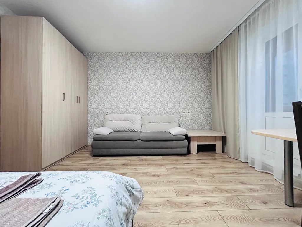 2-комнатная квартира на Академика