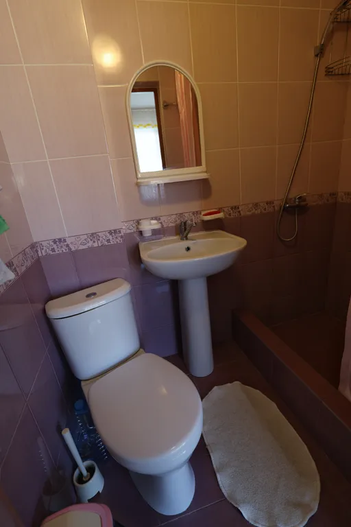 Квартира Квартира Четырехместный номер с доп. местом с балконом и видом на горы — Лазаревское