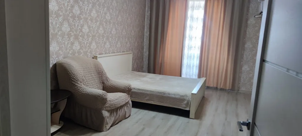 Квартира Квартира Анти-Отель на 4чел. 2комн.кв. 10этаж, код-28 — Махачкала